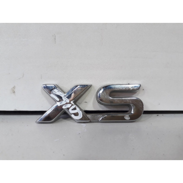 Emblema Xs Tampa Traseira Porta Malas Toyota Etios 