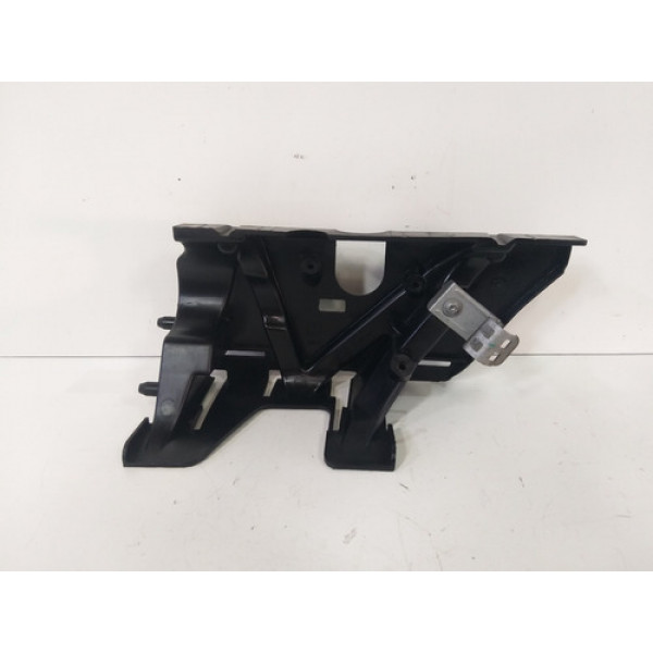 Suporte Coletor Admissão Bmw X1 Sdrive 2.0 Asp 2010 A 2013