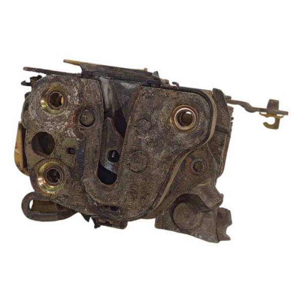 Fechadura Dianteira Direita Gm Chevrolet Corsa 1995 A 2004