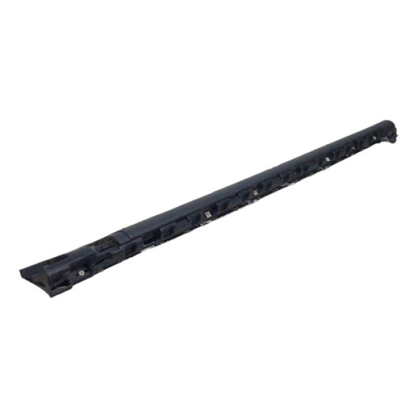 Soleira Spoiler Lateral Esquerdo Sandero 424 Kd1
