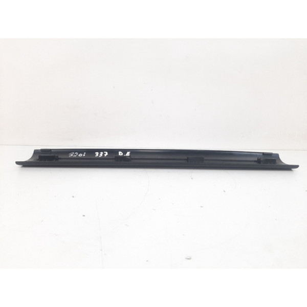 Moldura Soleira Dianteira Esquerda Bmw 320i E90 2006 A 2012