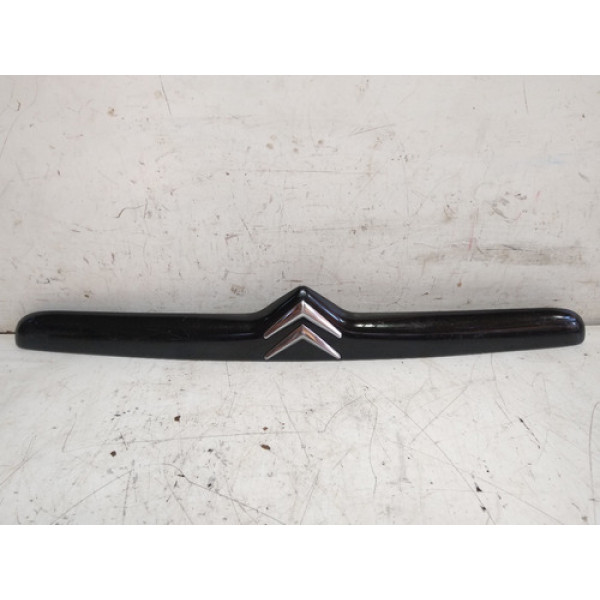 Friso Tampa Traseira Citroen Xsara 2001 A 2005 9636077077