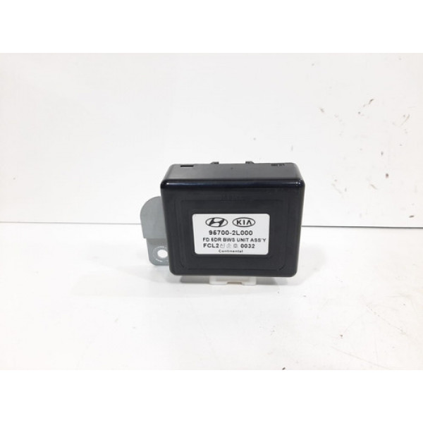 Módulo Rele Hyundai I30 2.0 16v 2009 A 2012 - 957002l000