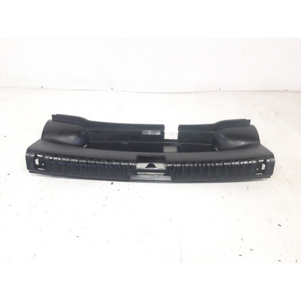 Acabamento Moldura Soleira Porta Malas Bmw 120i 2006 A 2012