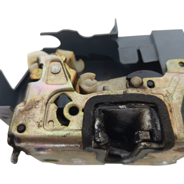 Fechadura Traseira Esquerda Renault Clio 1999 2000 A 2013 