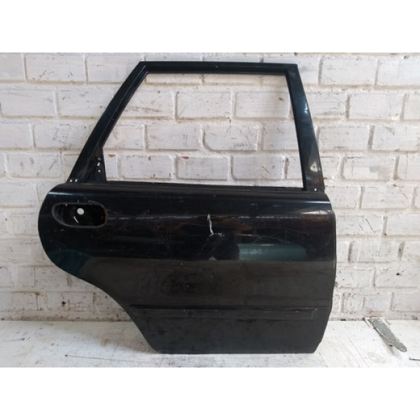 Porta Traseira Direita Volvo V40 97 98 99 2000 2001 A 2003