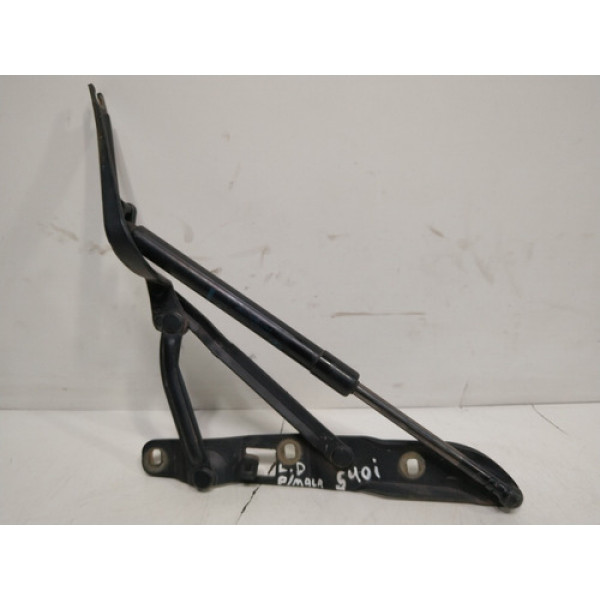 Dobradiça Tampa Traseira Lado Direito Bmw 540i 1998 A 2003