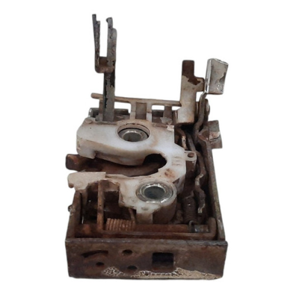 Fechadura Porta Dianteiro Esquerdo Vw Santana 1984 A 1990