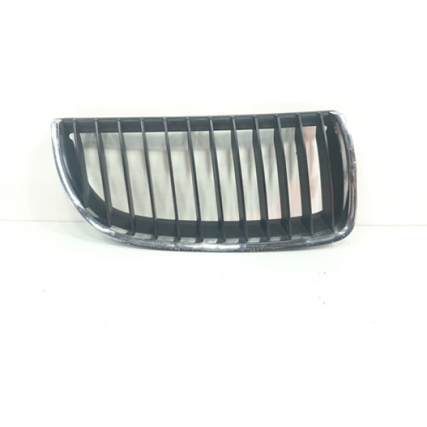 Grade Dianteira Direita Parachoque Bmw 320i 2006 2007 A 2012