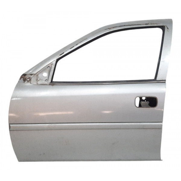Porta Dianteira Esquerda Gm Vectra 1997 A 2005 Com Detalhe