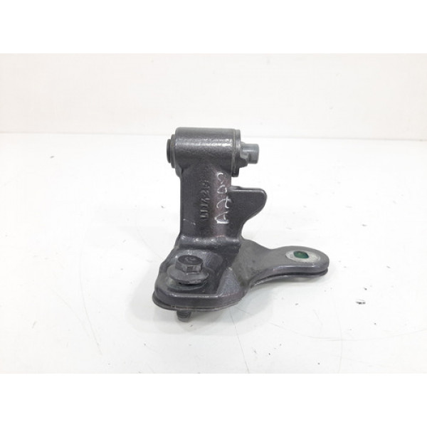 Dobradiça Porta Dianteira Esquerda Mercedes A200 A45 W176