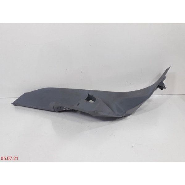 Moldura Lateral Banco Traseiro Esquerdo Vectra 2006 A 2012
